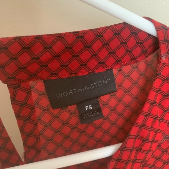 LOT of dresses blouses and tank - Picture 3 of 12